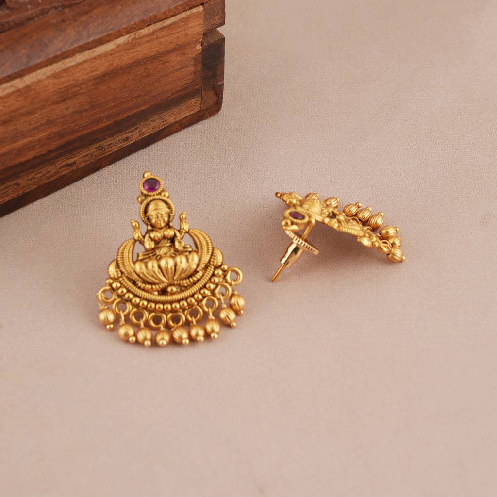 Stunning Antique Gold Stone Pendant Set With Earring : SJ362