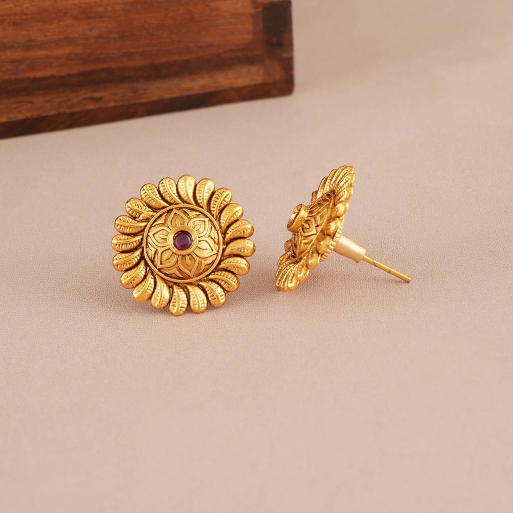 Beautiful Antique Gold Pendant Set For Women : SJ372