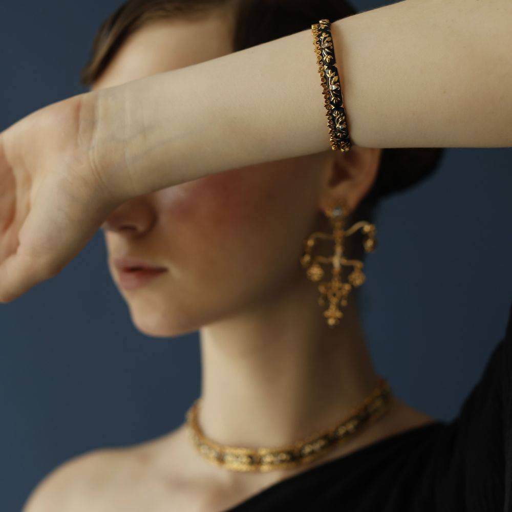 Baroque Enamel & Filigree Bangle