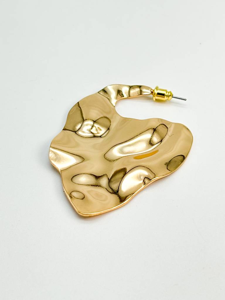 Vintage Charm Beaten Heart Earrings : E0017