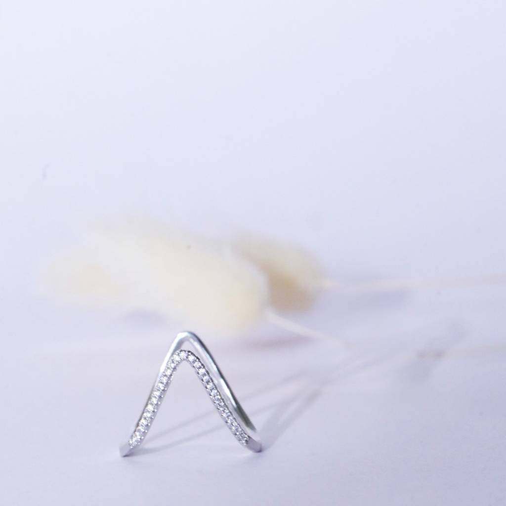 Stainless Steel Zircon Ring, V Ring