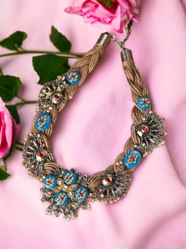 Germam Silver-Plated Kundan Studded Oxidised Necklace : VI24NK0033