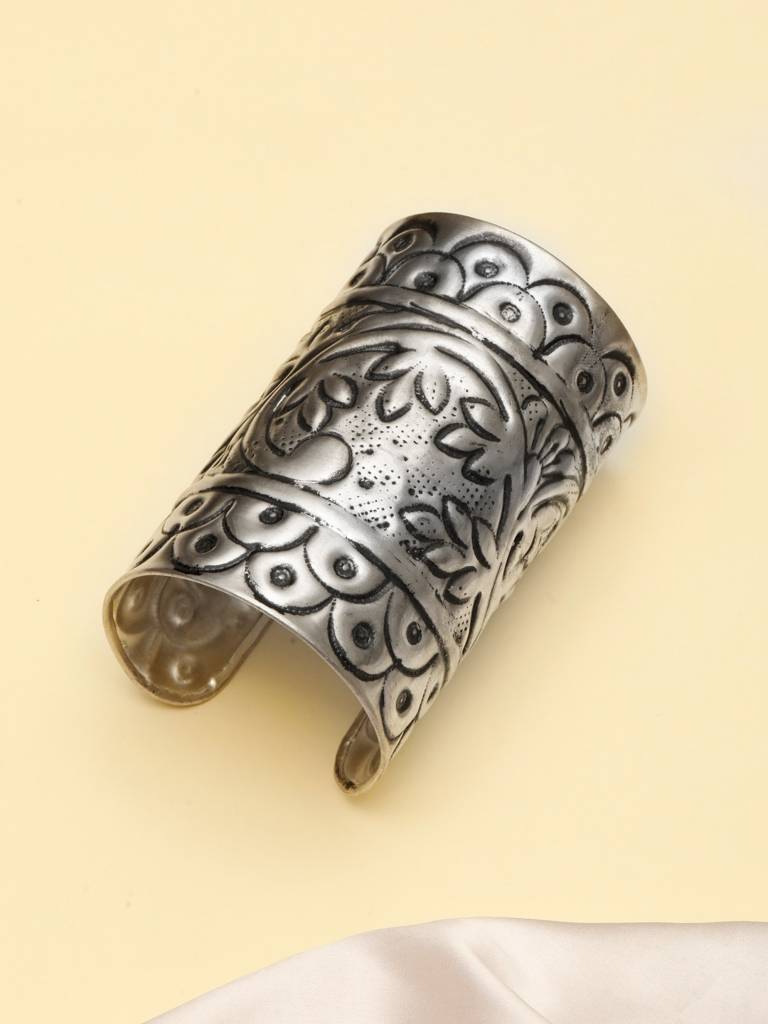 Women Oxidised Cuff Bracelet/Handcuff : VI24BC100009