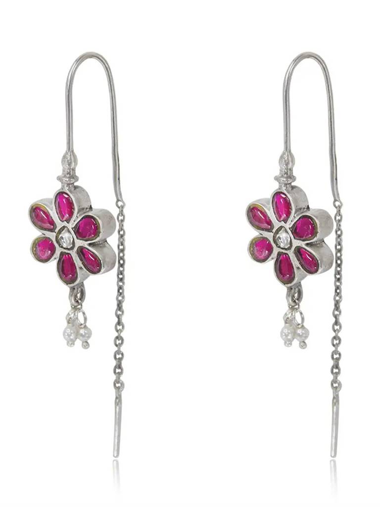 Silver Flower Sui Dhaga Earrings : U080SG007E0959