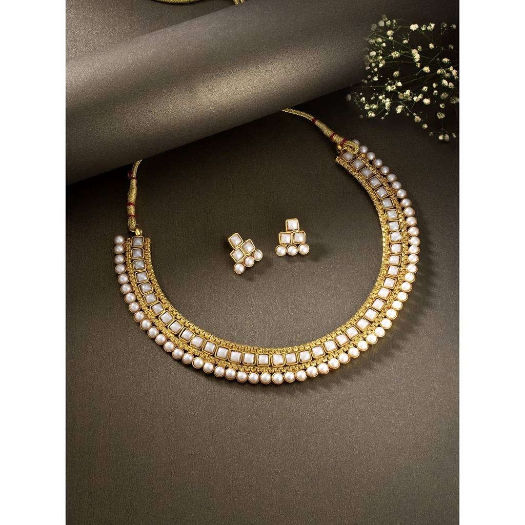 Peora Traditional Gold Plated Choker Necklace & Stud Earrings Jewellery Set For Women Girls : PF04N3391W