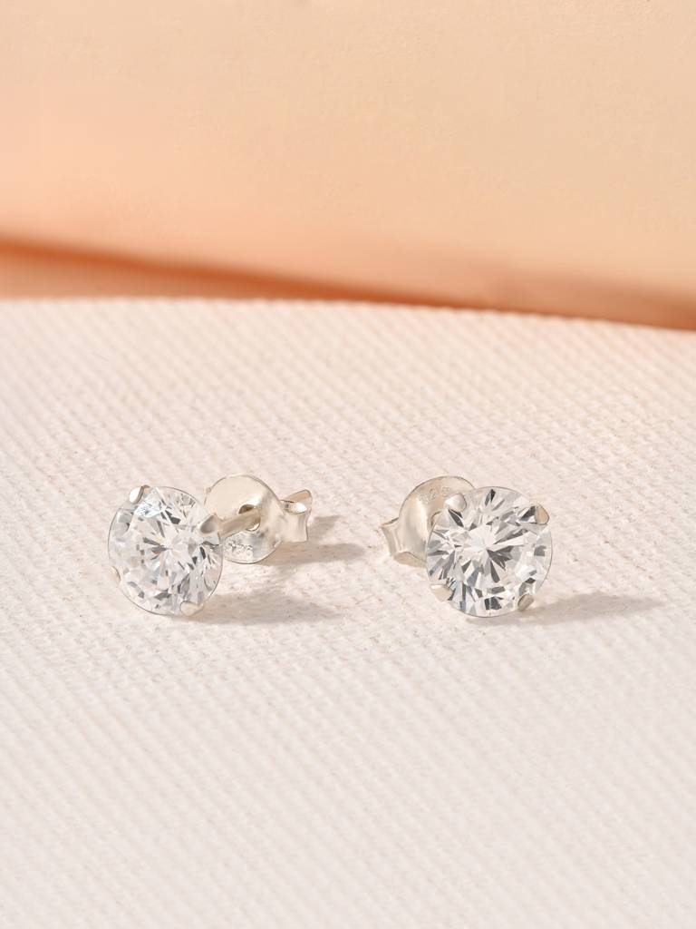 Classic Round Cz Stud Earrings : JDER2371