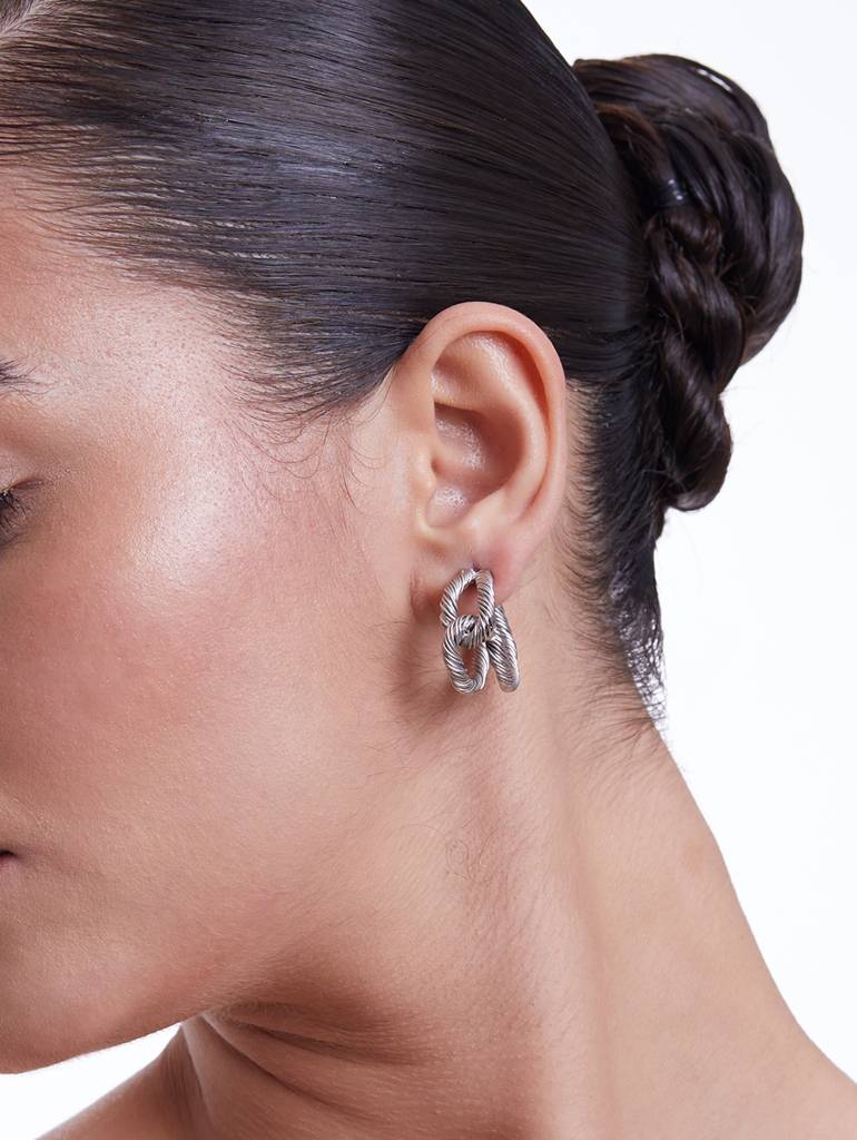 Silver Threaded Circular Hoops : Z07EA