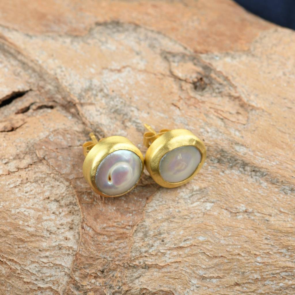 Pearl Button Studs (13 Mm) : PRMBE03