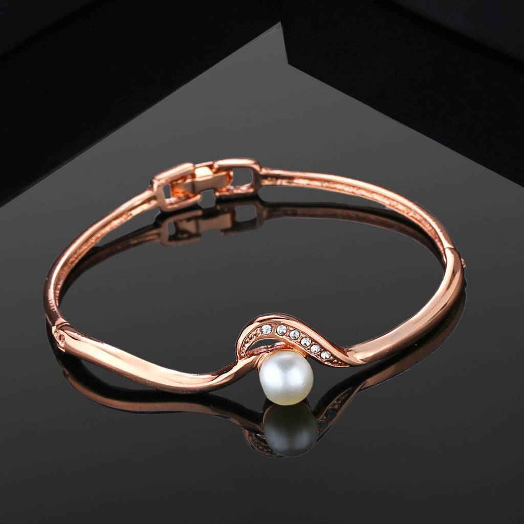 Girls Starlet Shimmer Multi Rose Pearl Ring Set of 5 Girls Starlet Shimmer Multi Rose Pearl Ring Set of 5