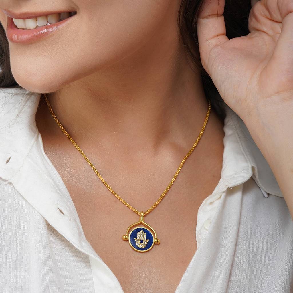 Protection Necklace With Evil Eye And Hamsa Hand : MMN693