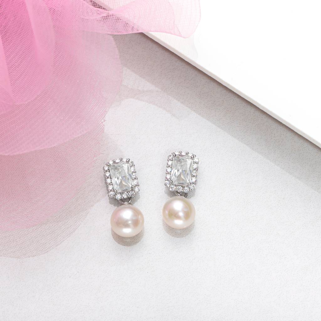 Pearlescent Radiance Rhodium-Plated Cz & Freshwater Pearl Drop Earrings : EAR-20454-R