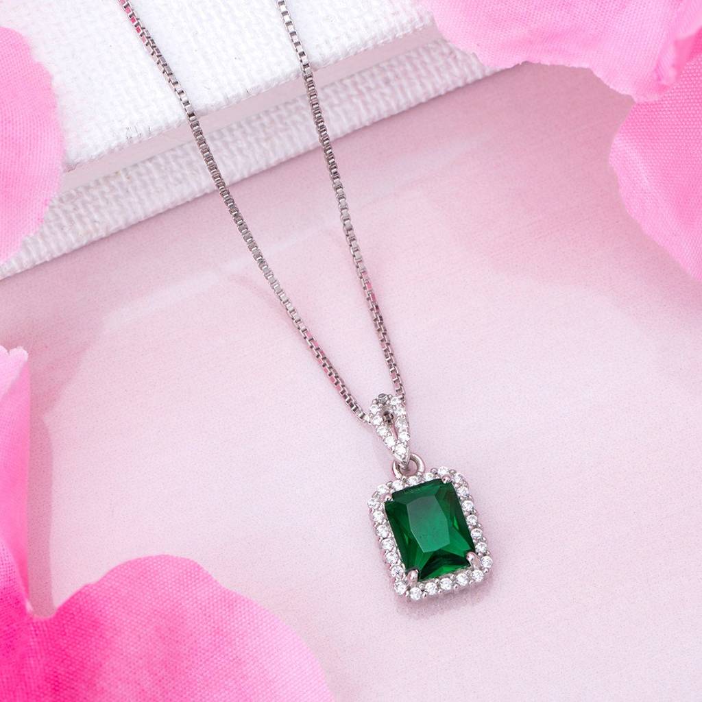 Emerald Cz 925 Sterling Silver Necklace : NL-30111