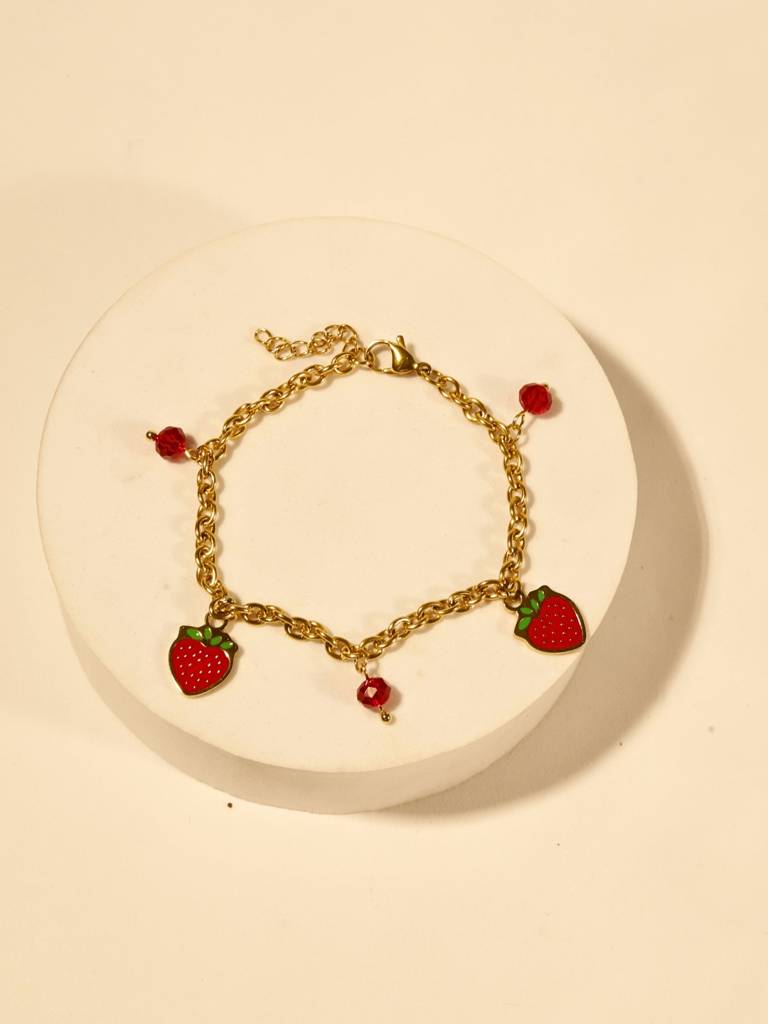 Strawberry Charms Bracelet : ATCB549SCB
