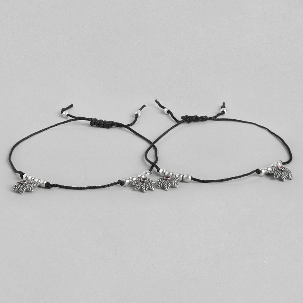 Silver 92.5 Black Thread Flower Anklet : U080SO05LA0331