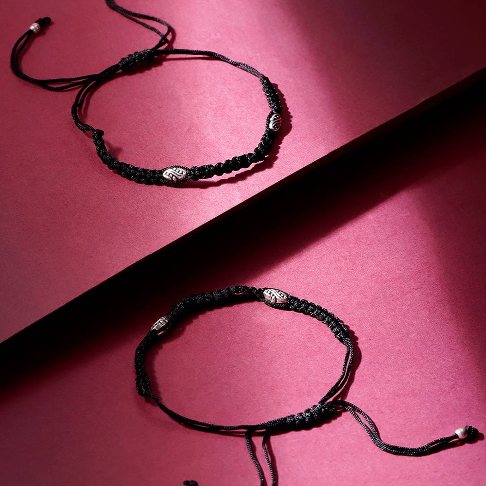 Thread Silver Anklet With Tribal Motif : U080SO05LA0324