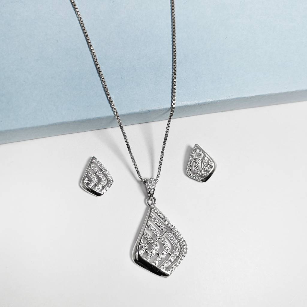 925 Siller 925 Pure Silver Necklace & Earrings, Ring Combo Set