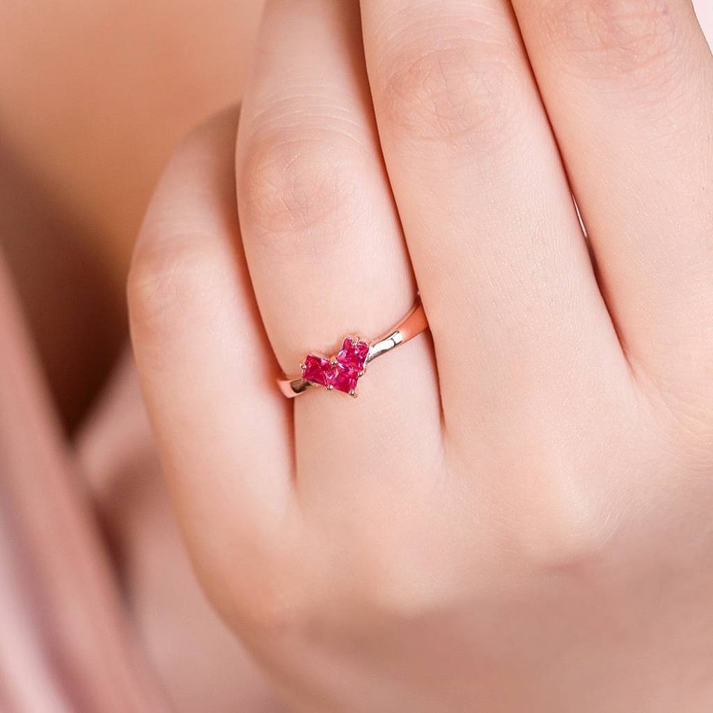 Ruby Heart Rose-Gold Plated 925 Sterling Silver Ring For Women (Onesize) : RNG-40127