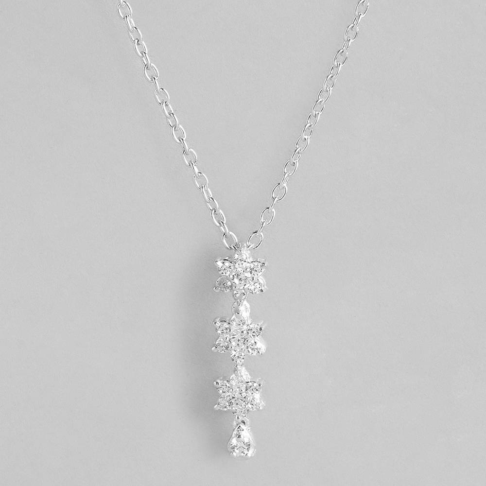 Silver Star Sparkle Necklace : Z125SG002N050