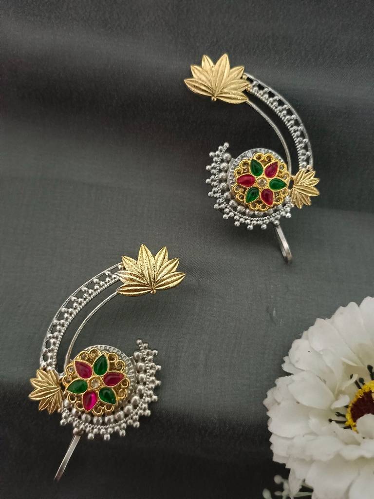 Brass-Plated Artificial Stones Studded Oxidised Floral Bugadi Ear Cuff Earring : VS105318