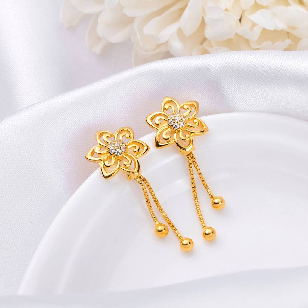 Golden Petals 925 Sterling Silver Gold-Plated Flower Earrings : EAR-20792-G