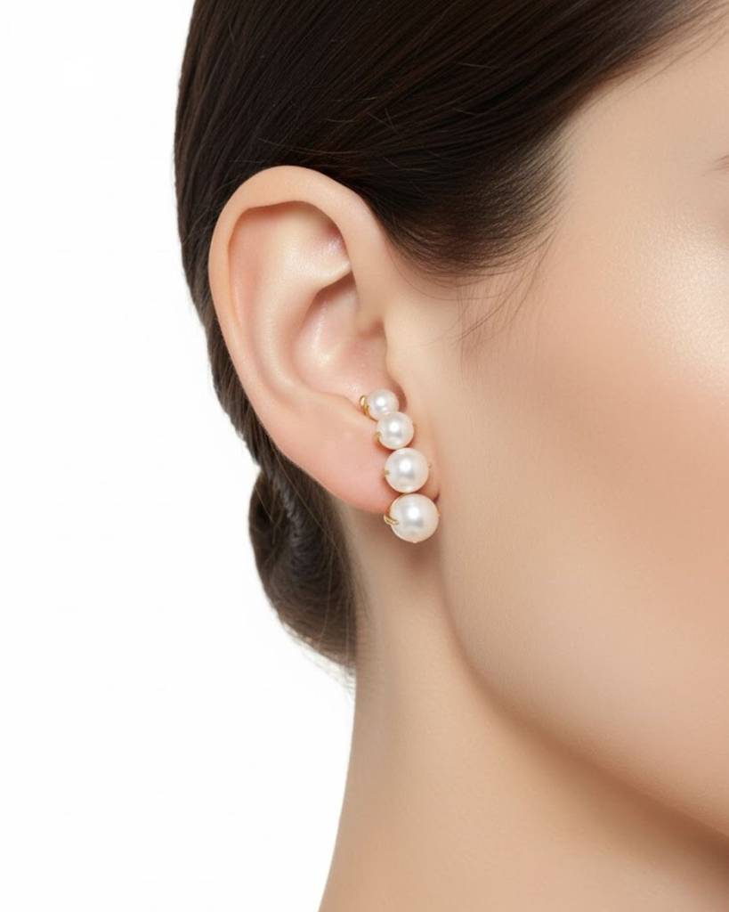 Pearl Ear Clip Earrings In 925 Silver : CJLX110116901AZ