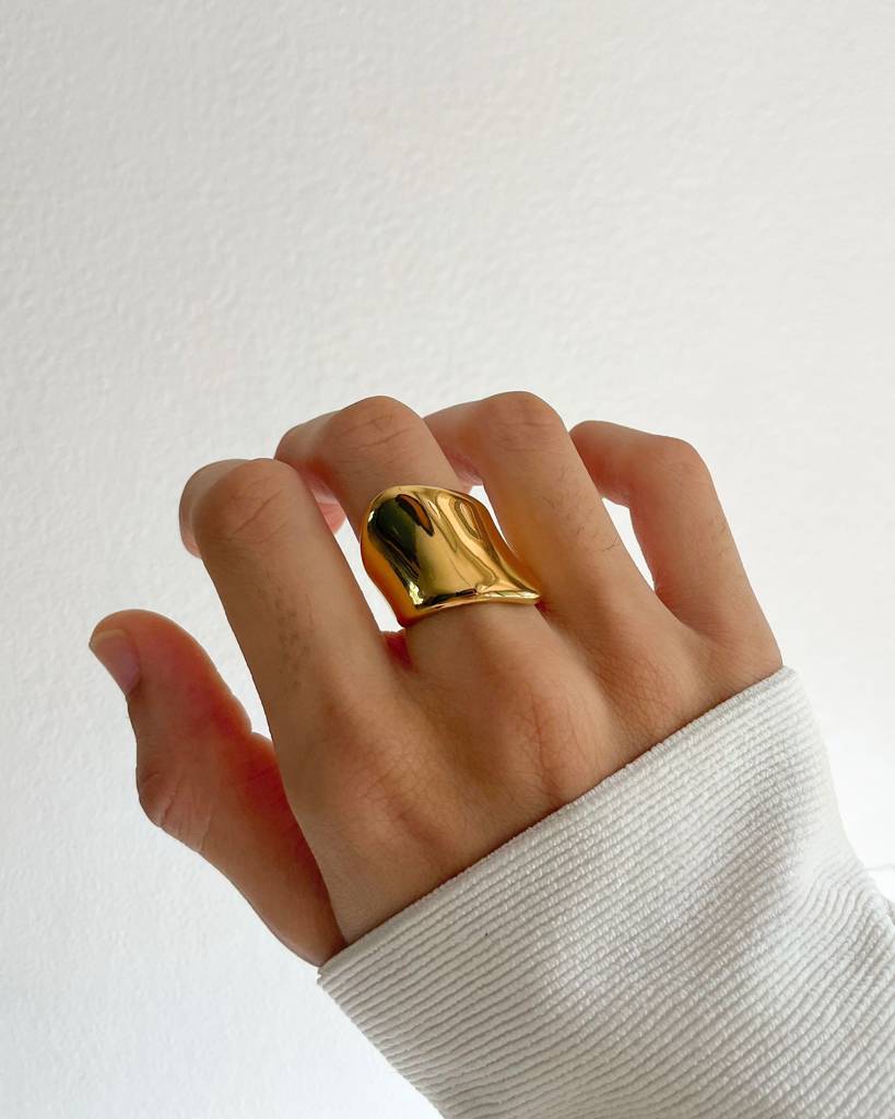 18K Gold Plated Erika Statement Chunky Ring : R27Size6