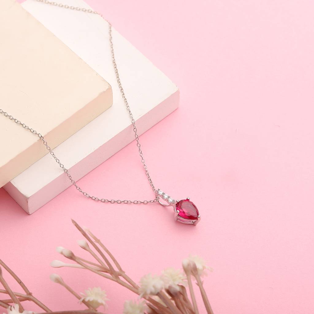 Iski Uski 925 Sterling Silver Ruhi Ruby Pendant
