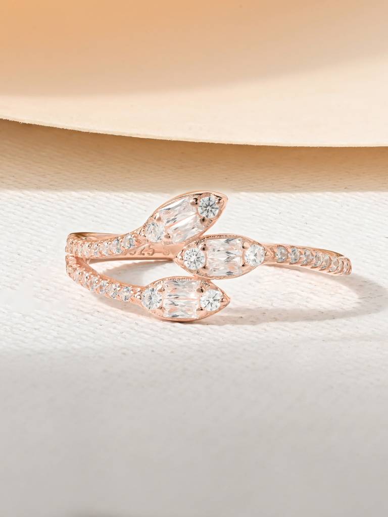 Marquise Leaf Trio Split Ring : MGLR2426