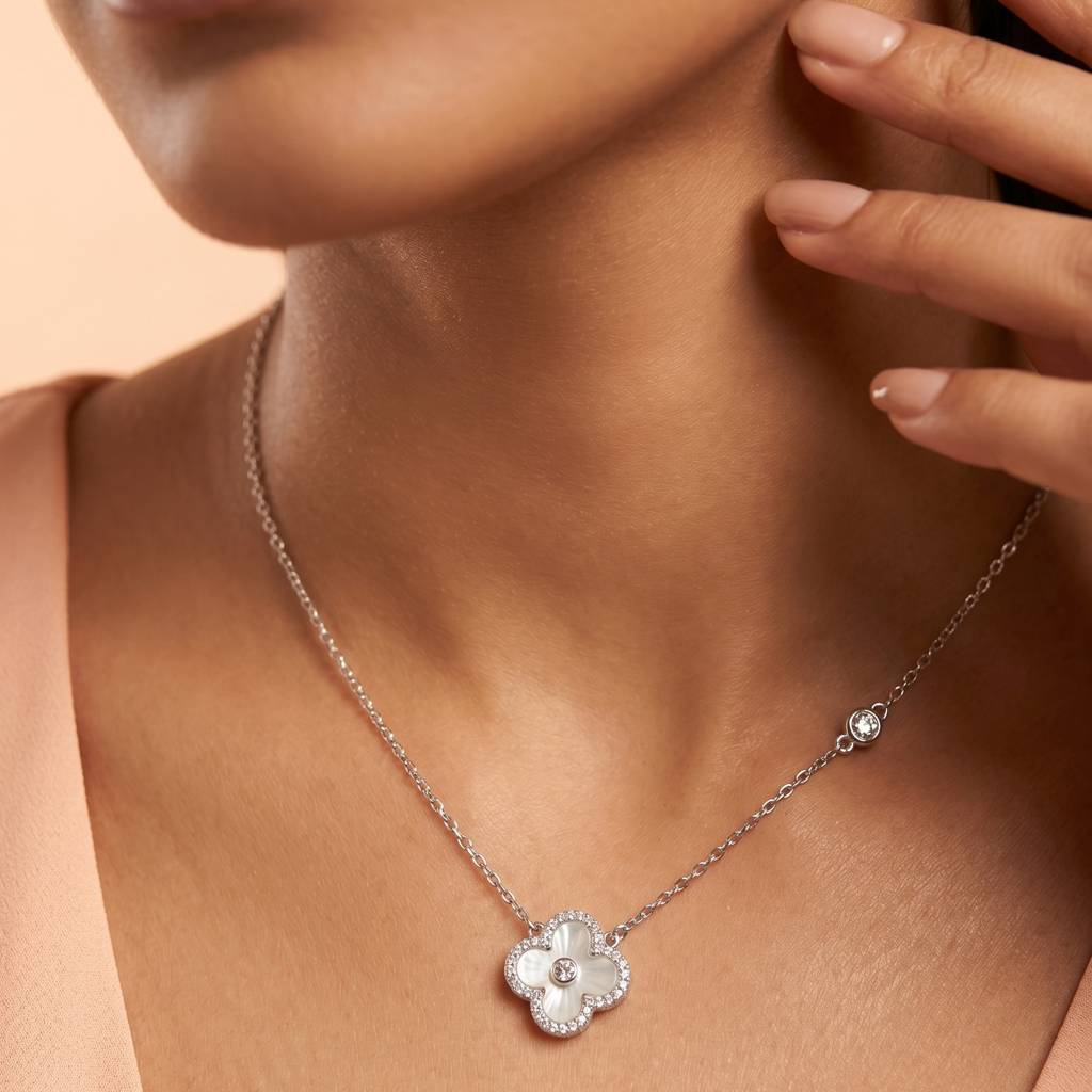 925 Pure Silver Blossom Charm Floral  Chain Pendant : CP1152