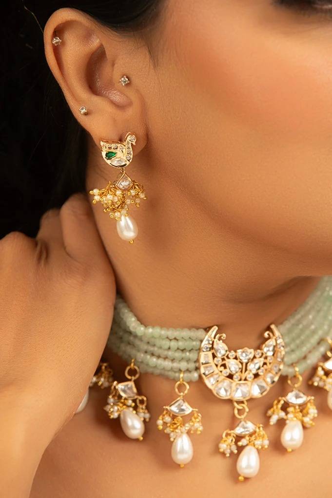Laasya Green Beads White Polki And Pearl Necklace Set : XAKNS800