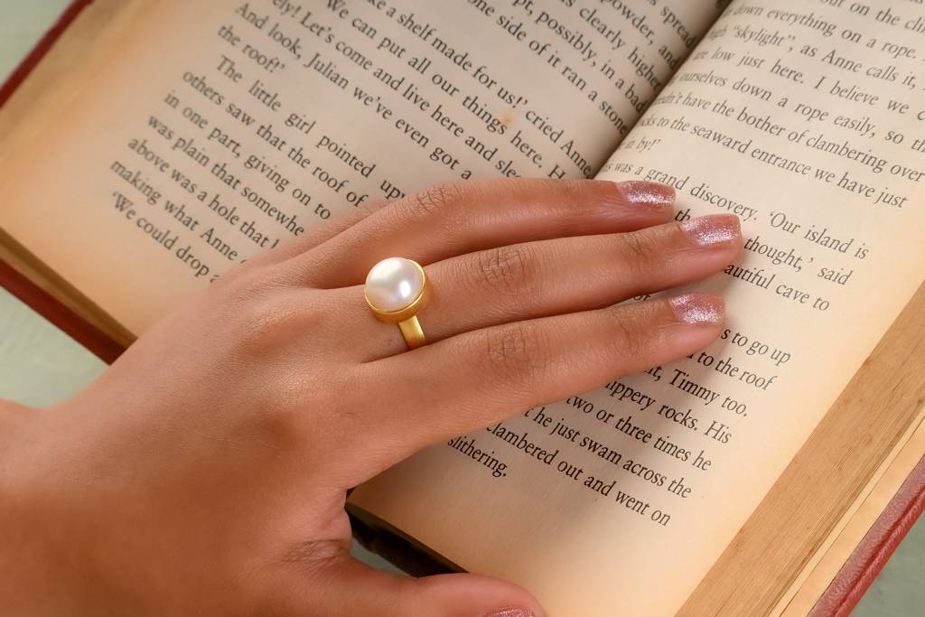 Classic Pearl Ring (Gold-Plated) : PRMBR01