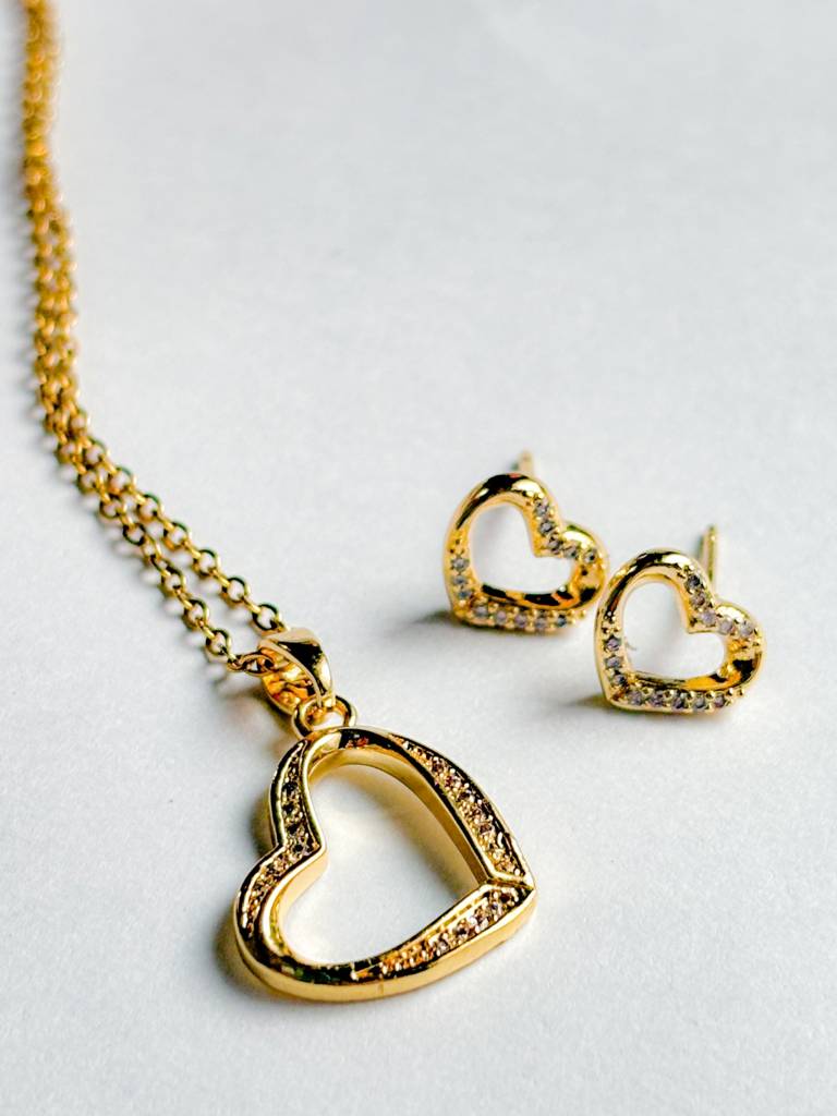 Heart Studded Minimal Jewelry Set Â Dainty Gold Necklace & Earrings : SET533HSMS