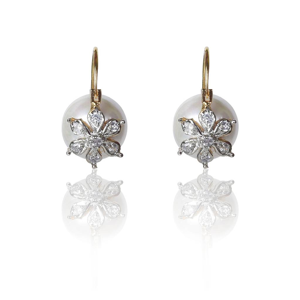 Flower Pearl Earring
