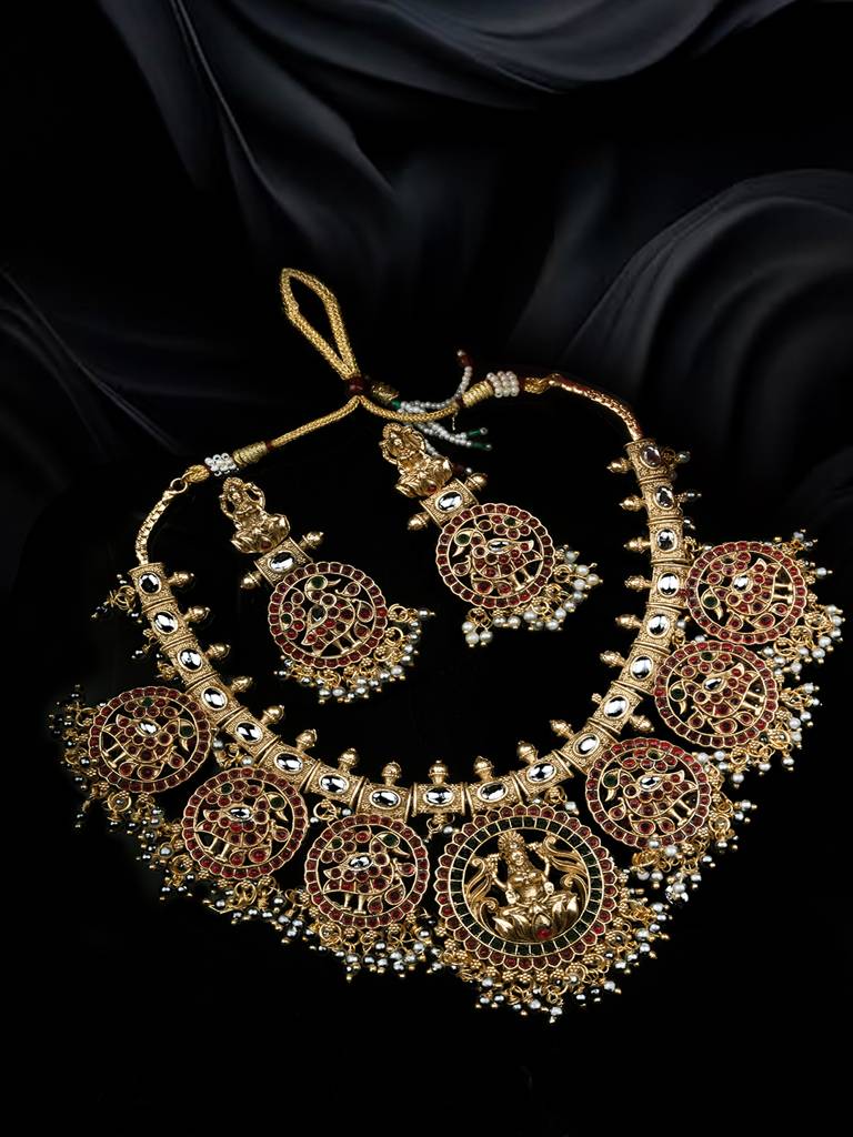 Traditional Kemp Pushp Chakra Necklace Set : SATJS216