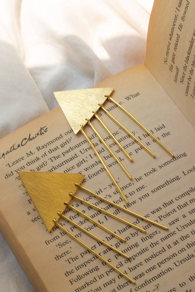Trikon Earrings : MJ12