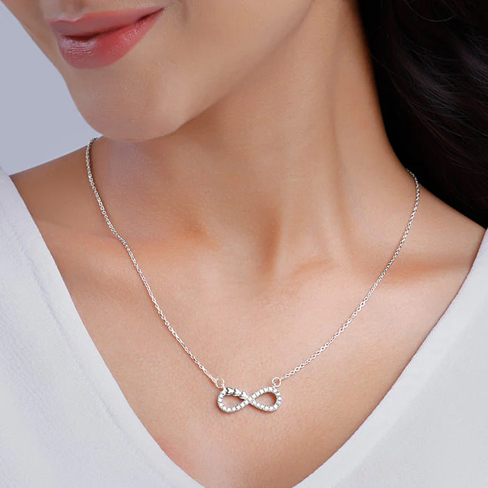 Silver Plated Infinity Heart Pendant With Chain : SIPENWHCZ23