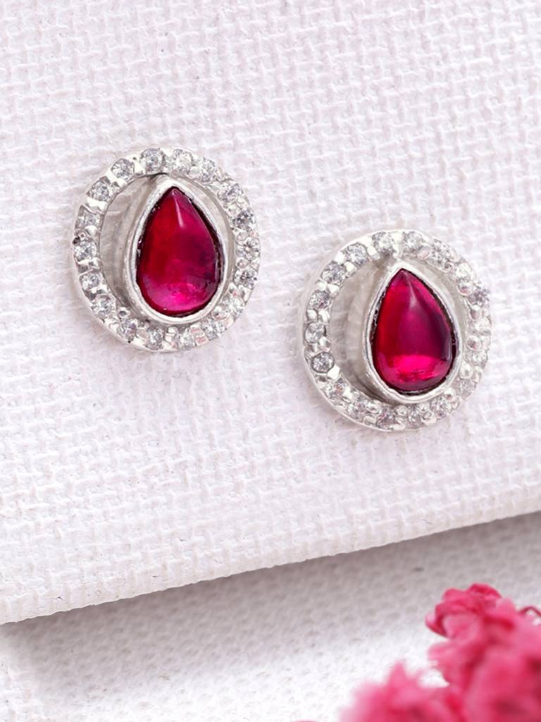 92.5 Silver Girdle Red Kundan Stud Earrings : U100SG003MY028