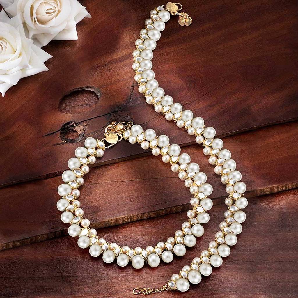 Peora Traditional Jewellery Gold Plated Kundan Faux Bead Fancy Anklet For Women : PF25AL599W