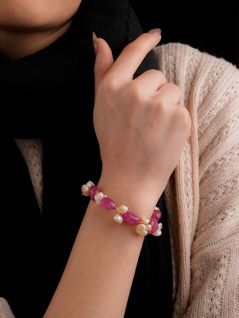 Ruby Red Pearl Bunch Bracelet : PRBB10