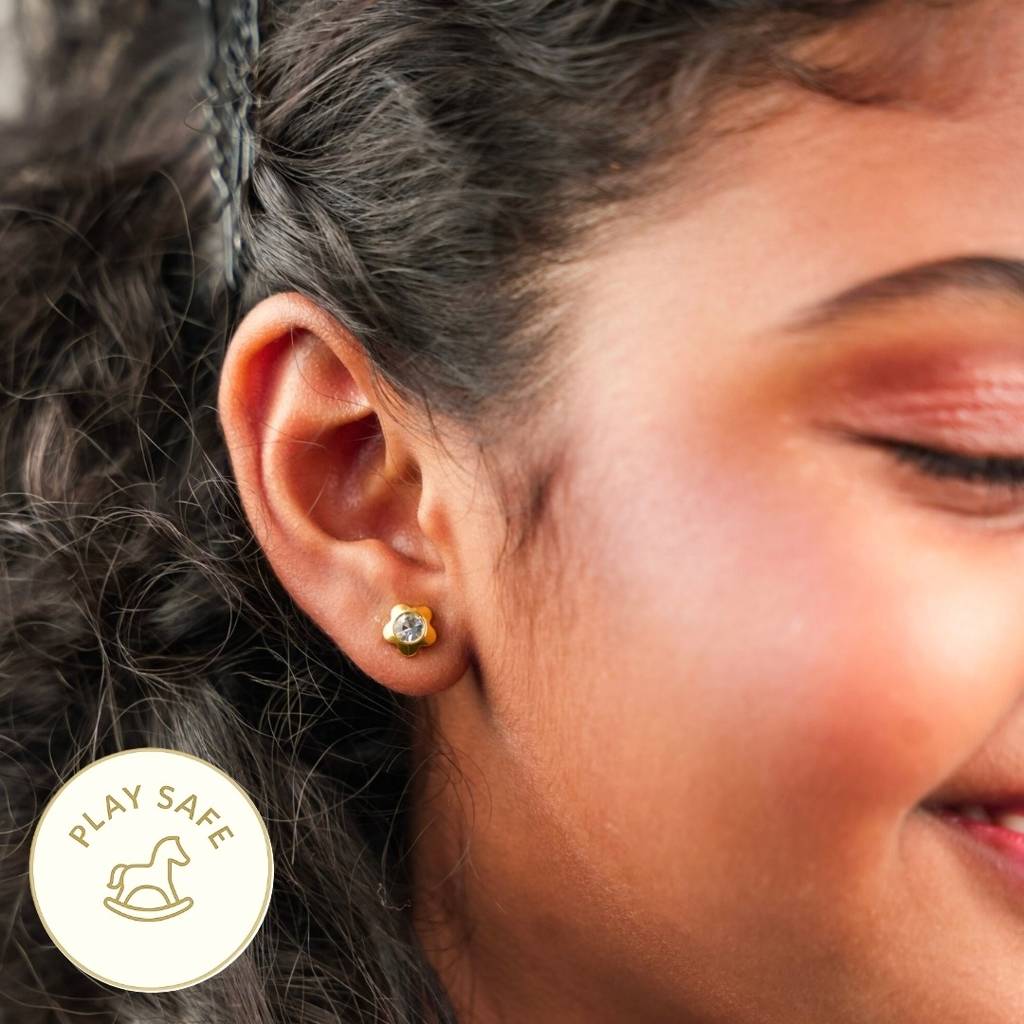 Kids Diamond Flower Stud Earring : EA60477AG