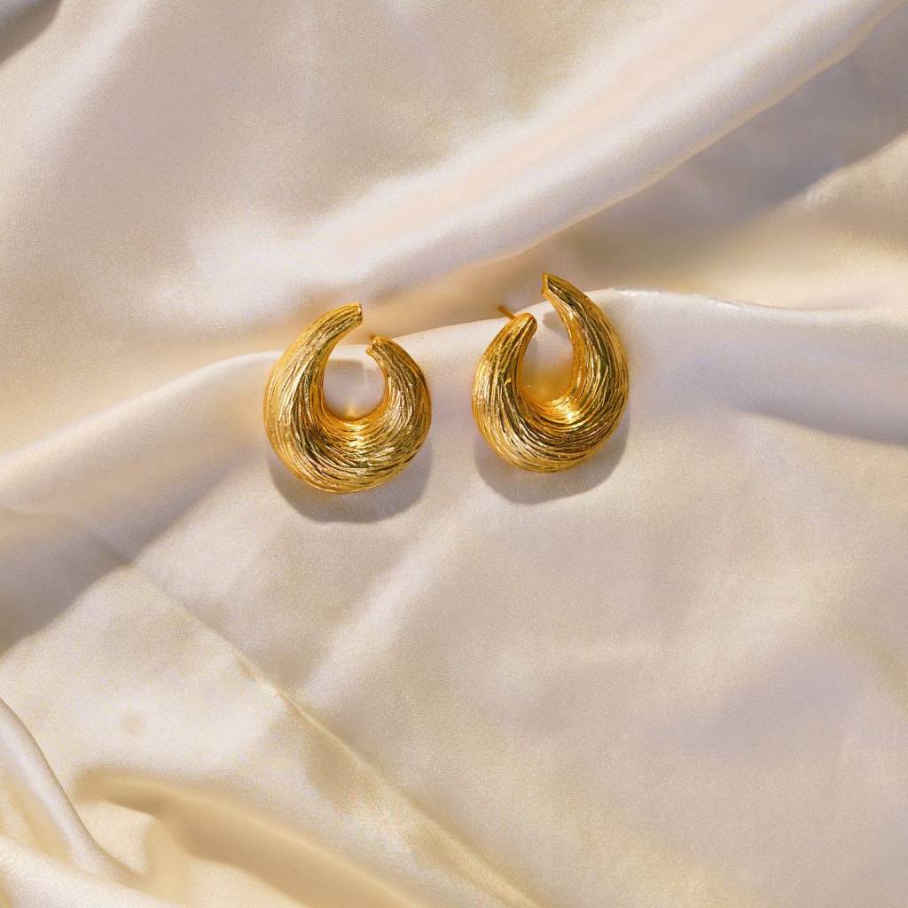 Wabi Sabi Studs : WabiSabiStudsNIH133ER70