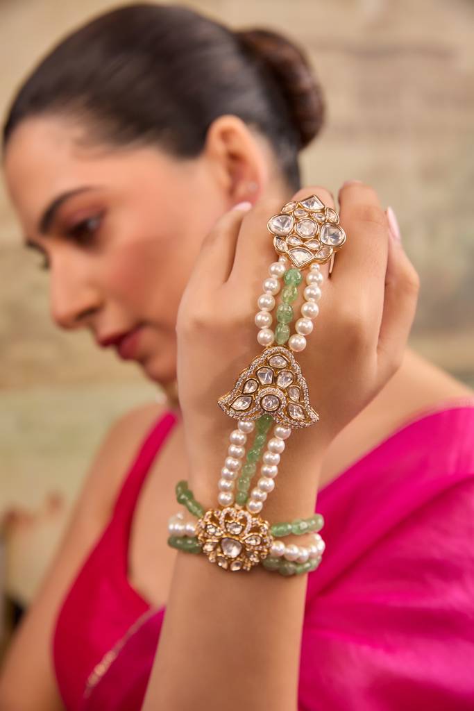 Royal Kundan Polki And Pearl Hathphool : XAGTL31