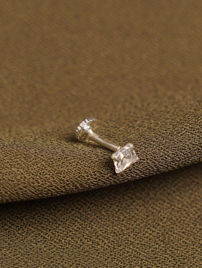 Silver Princess Cut Stone Nose Pin : ARSNP271