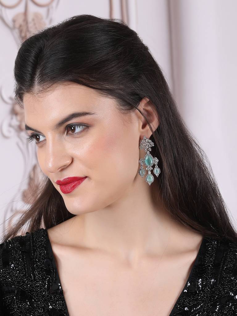 Silver-Plated Luxurious Ad Waterfall Earrings : ADEarrings15Mint