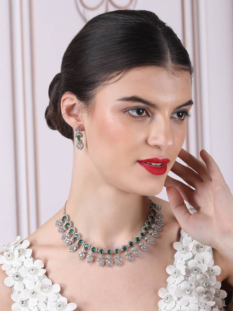 Elegant Leaf Style American Diamond Necklace Set With Sleek Earrings : AD138GREEN