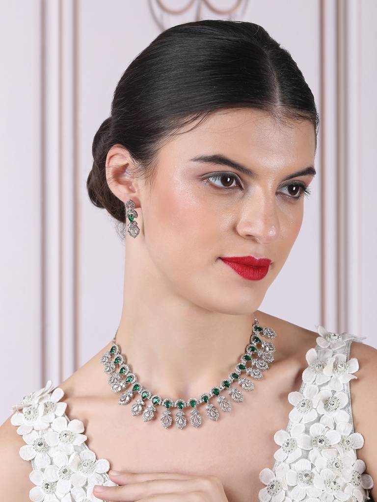 Elegant Leaf Style American Diamond Necklace Set With Sleek Earrings : AD138GREEN