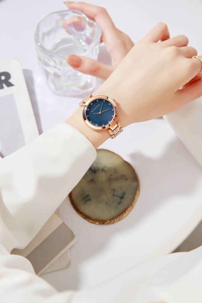 Giordano Eleganza Collection Analog Watch For Women With Crystal-Studded Strap & Diamond Indices - A2037 : A2037-44