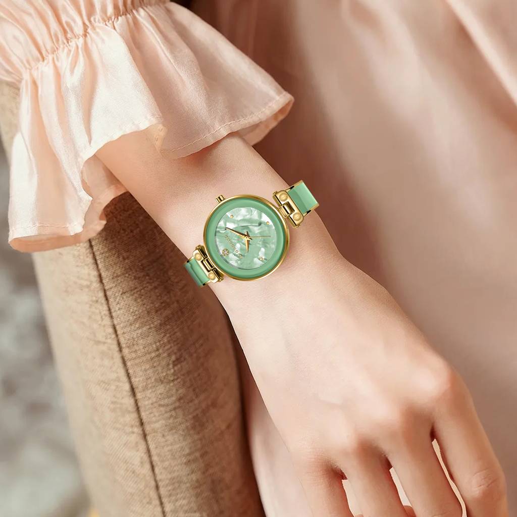 Giordano Designer Analog Watch For Women Â Glossy Round Dial & Bracelet Style Stainless Steel Strap-Gz-60099 : GZ-60099-66