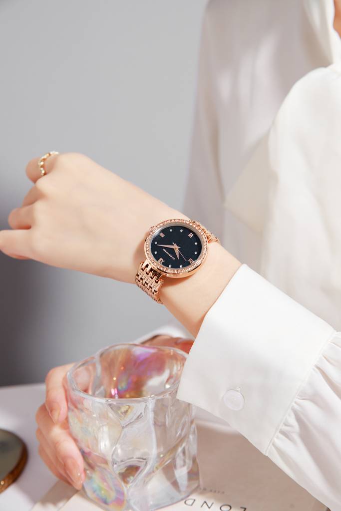 Giordano Analog Watch For Women With Stainless Steel Strap And Crystal Embellished Bezel, Roman Numerals - A2060 : A2060-11