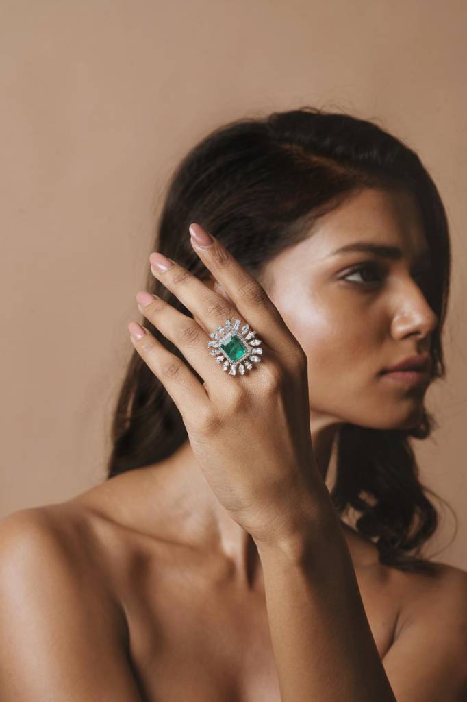 Classé Cocktail Ring